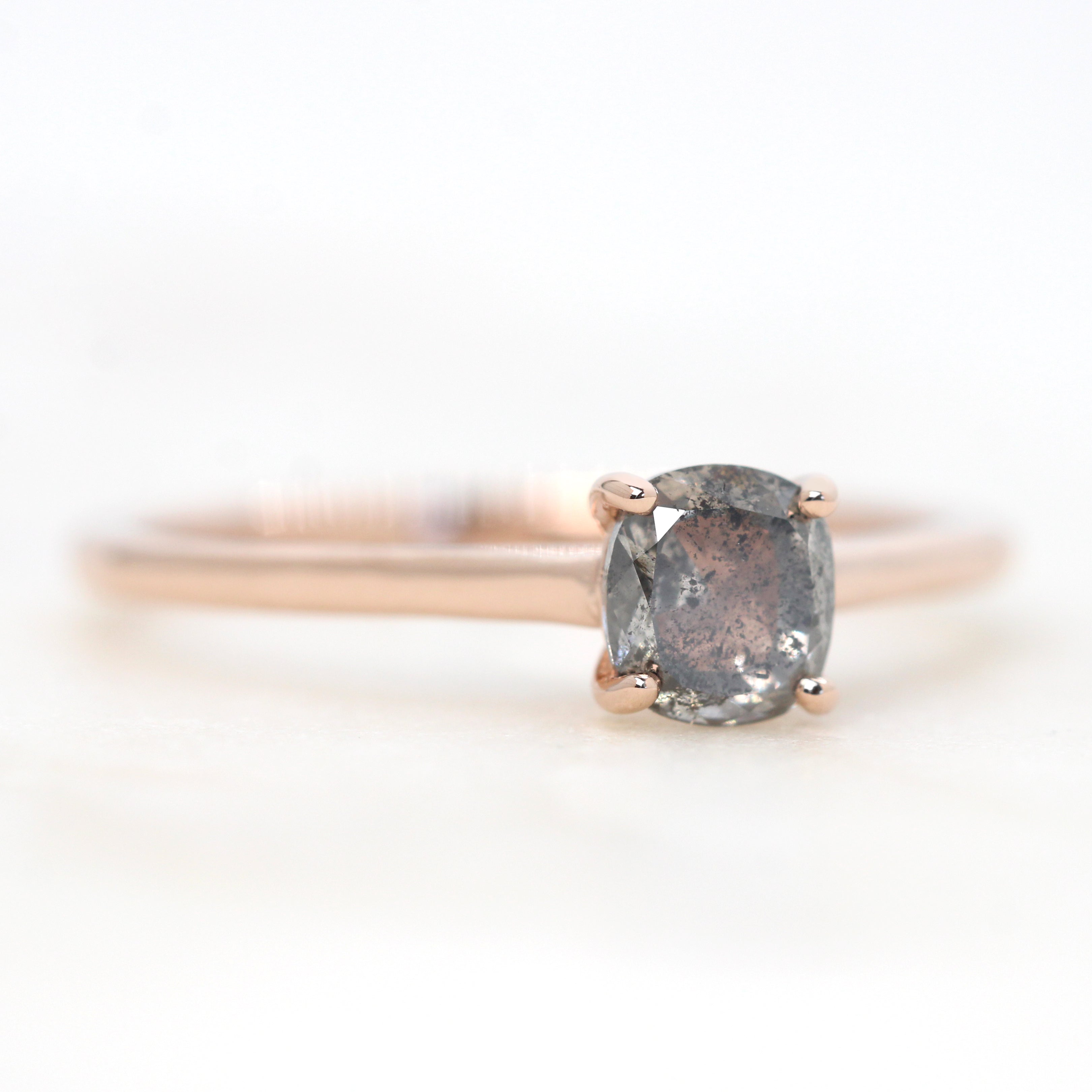 Elle Ring with a 0.67 Carat Cushion Cut Dark Gray Celestial