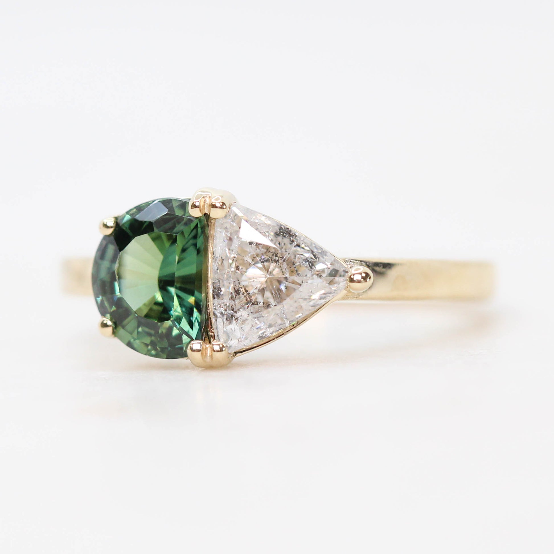 CAELEN (J) Toi et Moi Ring with a 1.05 Carat Green Sapphire and a 0.57 Carat GIA Certified Celestial Diamond in 14k Yellow Gold - Ready to Size and Ship - Midwinter Co. Alternative Bridal Rings and Modern Fine Jewelry