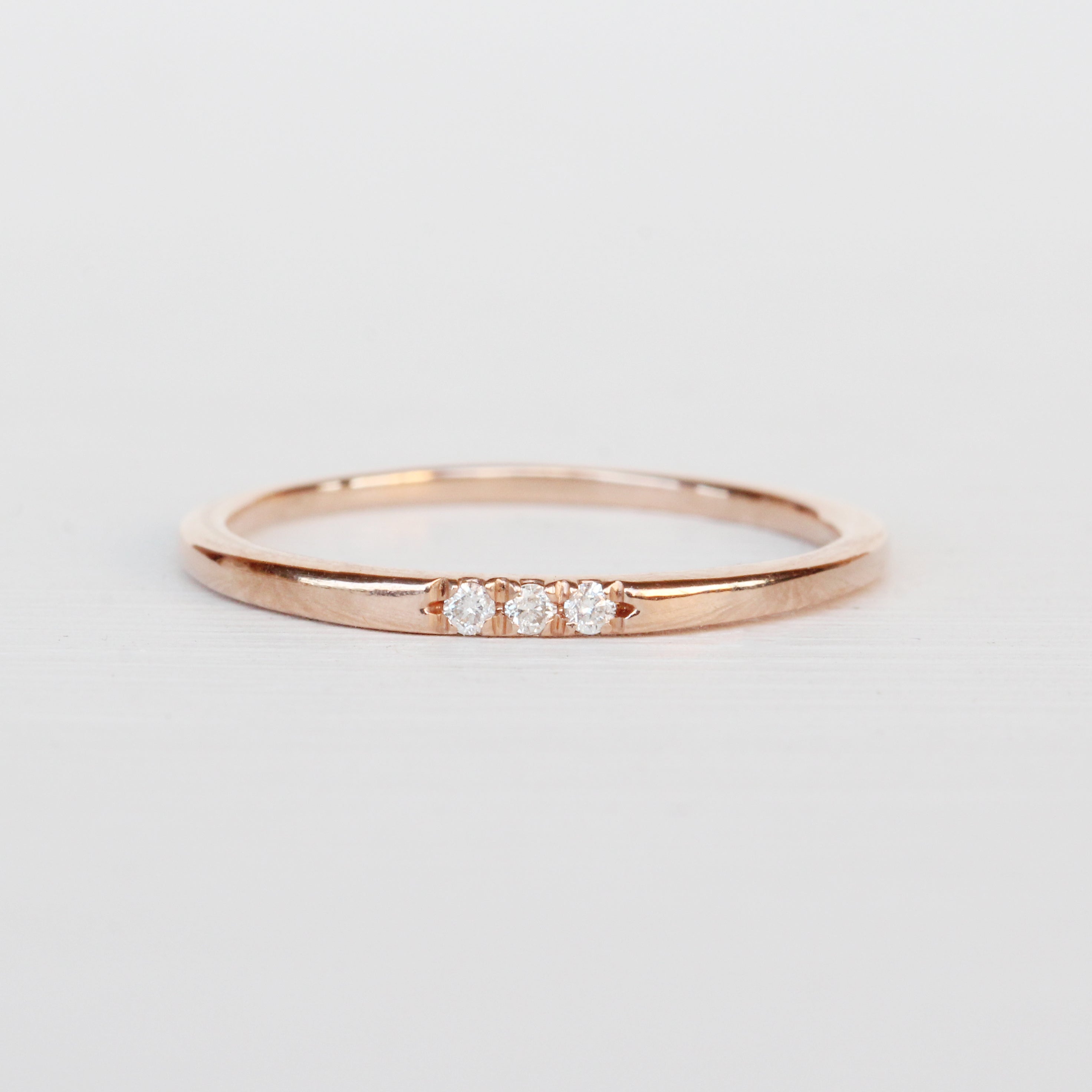 Izzie - Minimal Diamond Band in Your Choice of 14K Gold | Midwinter Co ...